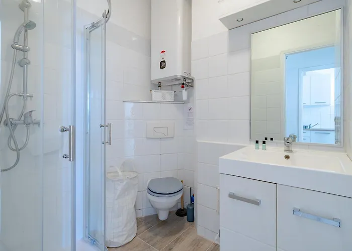 Appartement Proche Avec Jardin Nice